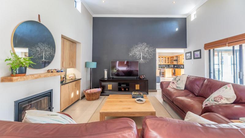 3 Bedroom Property for Sale in Atlantic Beach Golf Estate Western Cape